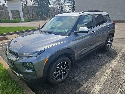 Used 2021 Chevrolet TrailBlazer ACTIV w/ Convenience Package image 4