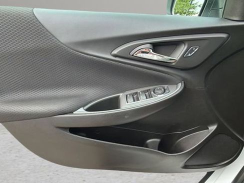 Used 2024 Chevrolet Malibu LS FWD image 17