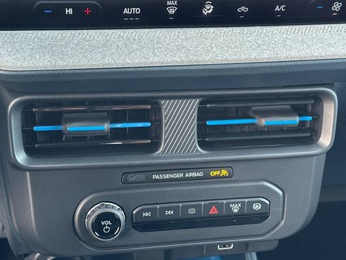 New 2026 Ford Maverick XLT image 27