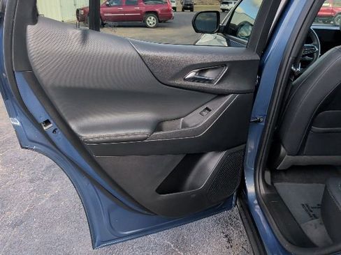 Certified 2025 Chevrolet Equinox LT w/ Convenience Package II image 13