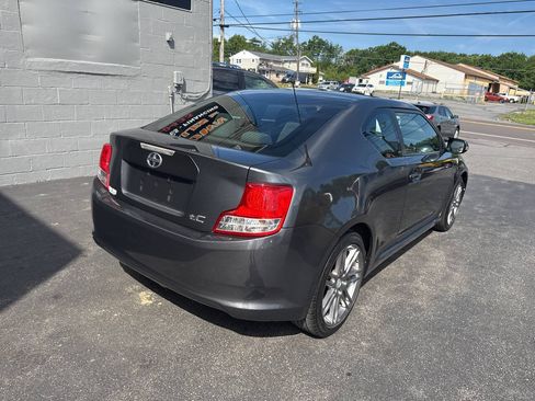 Used 2012 Scion tC FWD image 8