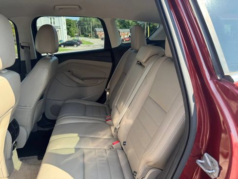 Used 2014 Ford Escape Titanium w/ Equipment Group 401A FWD image 26