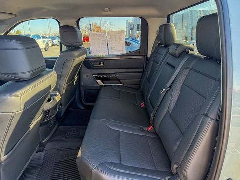Used 2024 Toyota Tundra Limited image 22