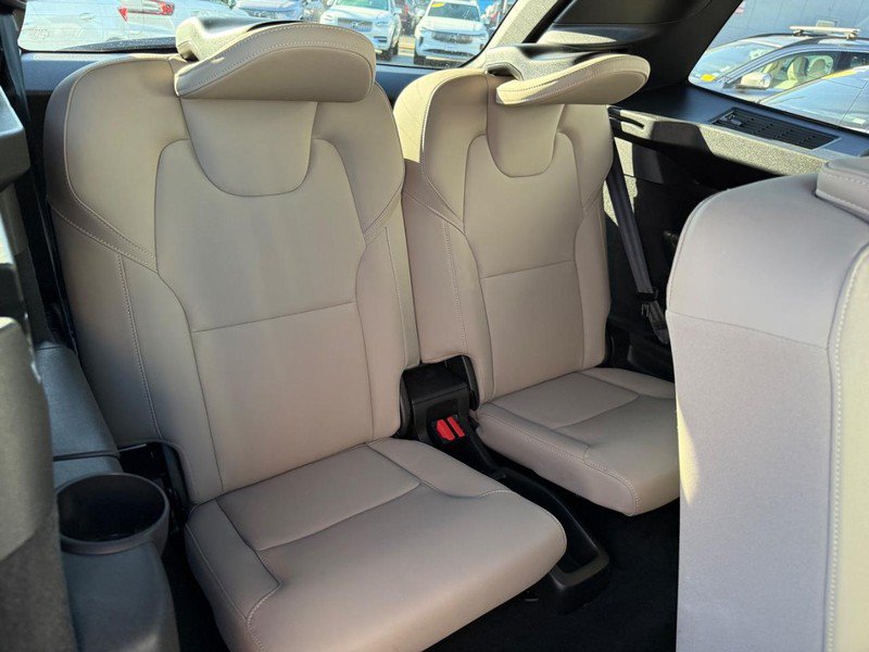 Used 2026 Volvo XC90 B6 Plus AWD/4WD image 11