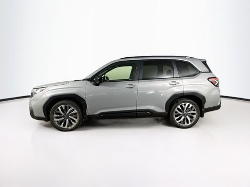 Used 2025 Subaru Forester Touring w/ Popular Package - Touring AWD/4WD image 7