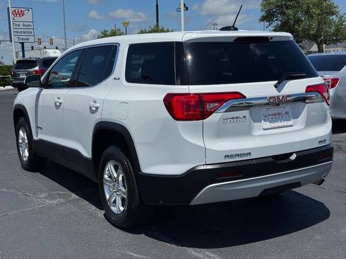Used 2017 GMC Acadia SLE AWD/4WD image 7