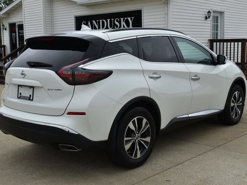 Used 2019 Nissan Murano SV image 3