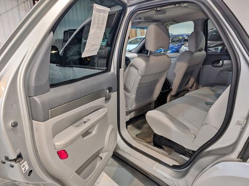 Used 2007 Buick Rendezvous CX image 19