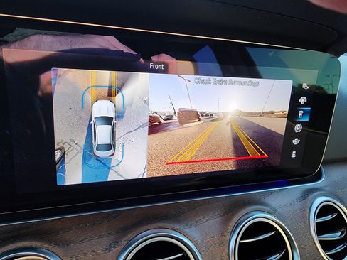 Used 2023 Mercedes-Benz E 350 Sedan image 21