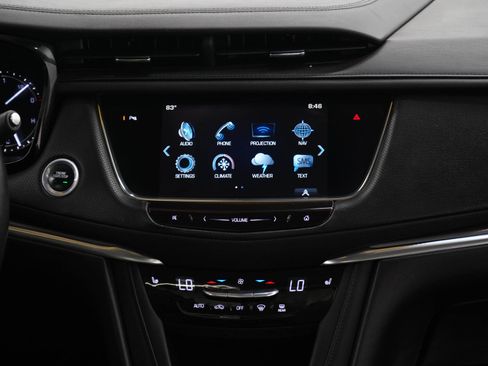 Used 2017 Cadillac XT5 Luxury w/ Driver Awareness Package FWD image 15