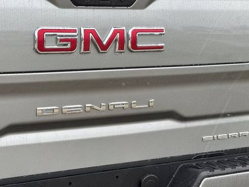 New 2026 GMC Sierra 1500 Denali w/ Denali Reserve Package AWD/4WD image 12