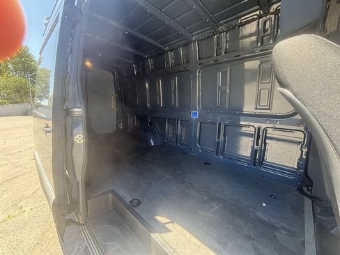 Used 2019 Mercedes-Benz Sprinter 170 image 15