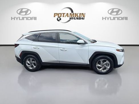 Used 2024 Hyundai Tucson SEL FWD image 4