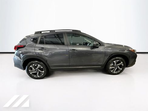 Used 2026 Subaru Crosstrek 2.5i Premium w/ Crosstrek Mirror Package AWD/4WD image 4