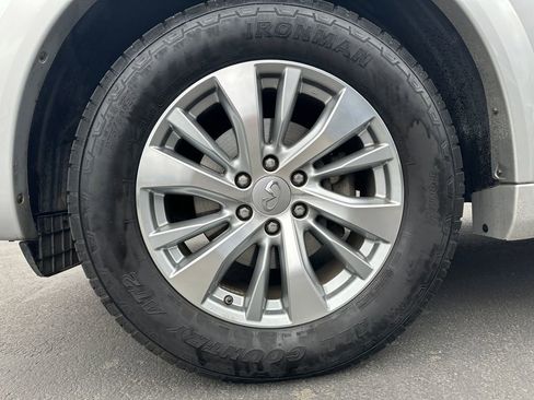 Used 2016 INFINITI QX80 4WD image 11