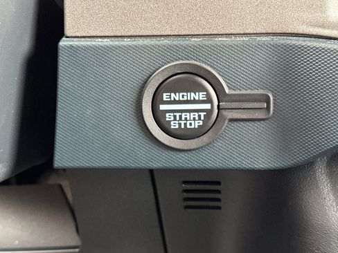 Used 2024 Ford Bronco Outer Banks AWD/4WD image 21