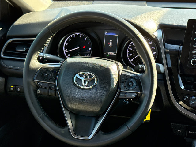 Used 2024 Toyota Camry SE FWD image 13