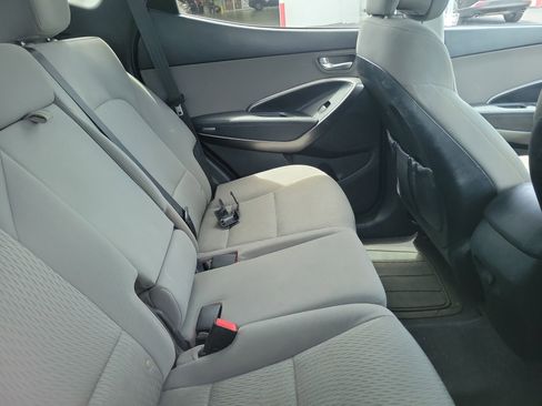 Used 2018 Hyundai Santa Fe Sport FWD image 9
