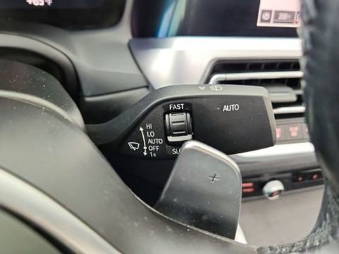 Used 2023 BMW 430i xDrive Coupe w/ M Sport Package AWD/4WD image 37