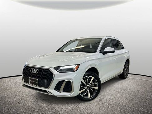 Used 2023 Audi Q5 2.0T Premium w/ Convenience Package AWD/4WD image 1