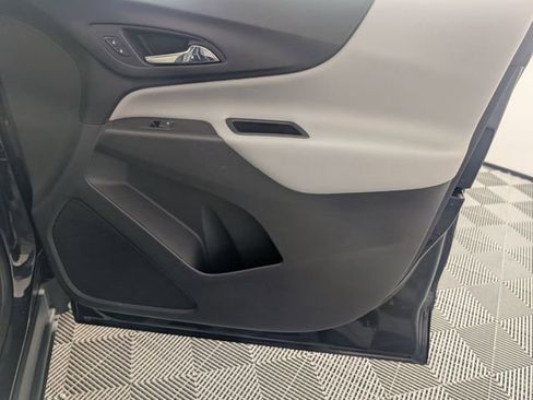 Used 2021 Chevrolet Equinox LT w/ LPO, Floor Liner Package image 33