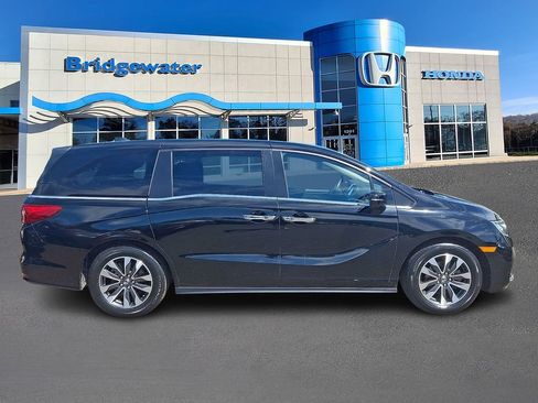 Used 2023 Honda Odyssey EX-L image 7