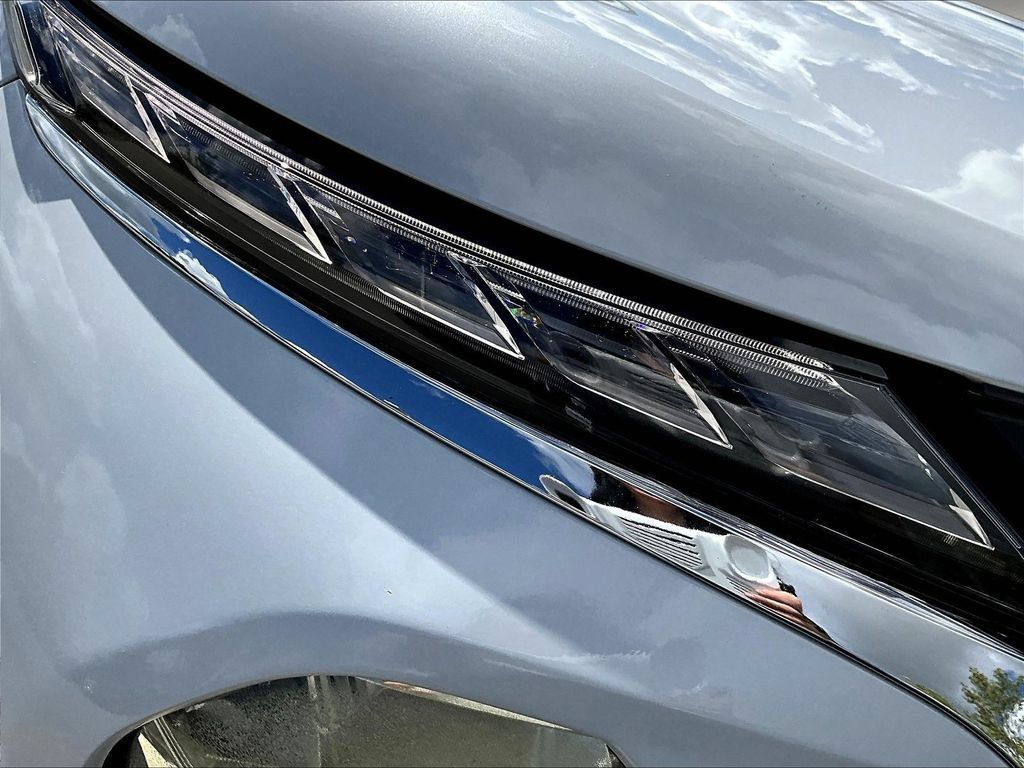 Used 2024 Mitsubishi Outlander SE AWD/4WD image 34