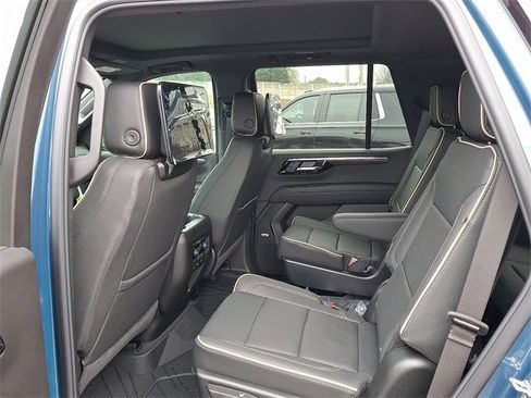 New 2026 Chevrolet Tahoe Premier image 5