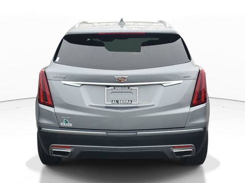 Certified 2025 Cadillac XT5 Premium Luxury AWD/4WD image 3