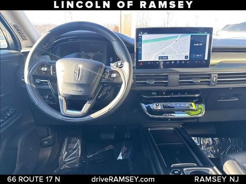 Used 2023 Lincoln Corsair AWD w/ Rear Removable Package Tray image 23