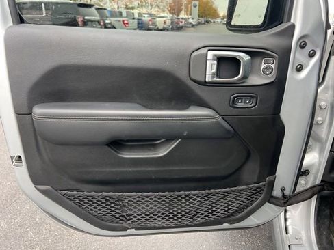 Used 2022 Jeep Wrangler Unlimited Rubicon 4xe w/ Cold Weather Group image 31