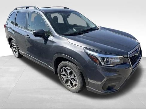 Used 2020 Subaru Forester Premium AWD/4WD image 10