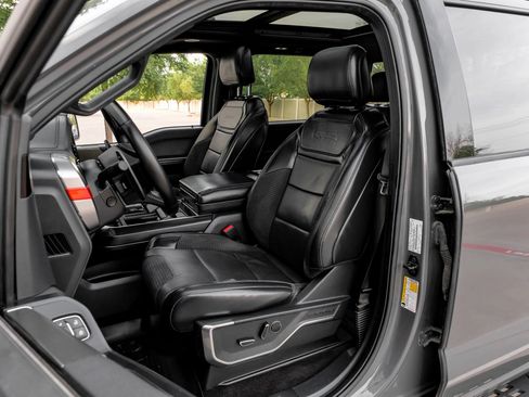Used 2021 Ford F150 Raptor w/ Equipment Group 801A High AWD/4WD image 40