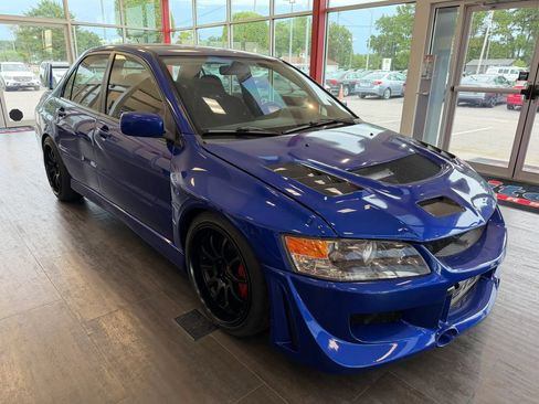 Used 2005 Mitsubishi Lancer Evolution AWD/4WD image 1