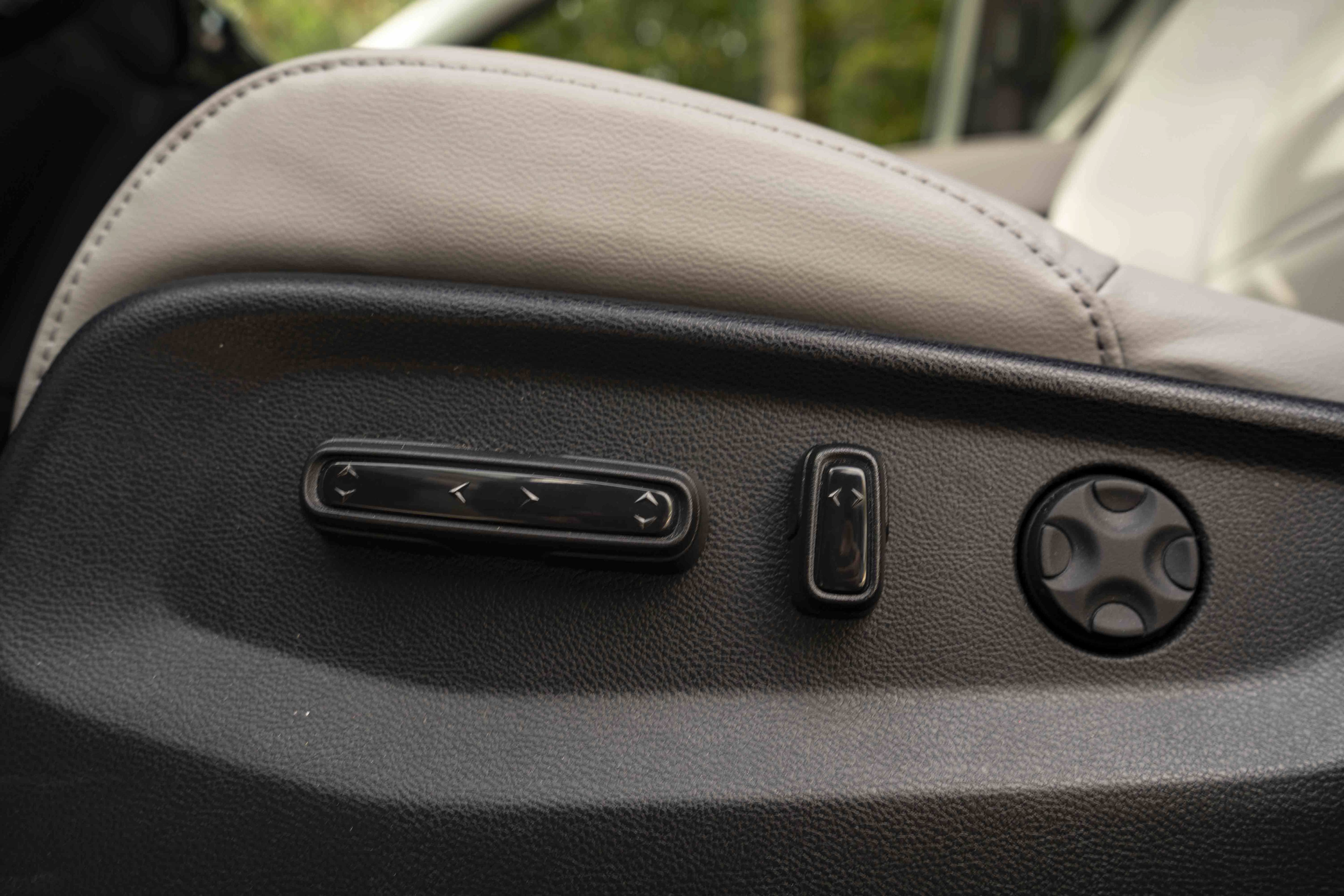 Used 2022 Honda CR-V Touring image 38