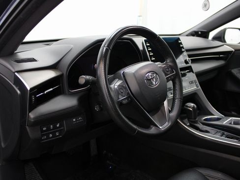 Used 2022 Toyota Avalon Limited w/ Advanced Safety Package image 12