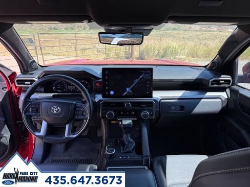 Used 2025 Toyota 4Runner TRD Off-Road Premium w/ Tow Technology Package AWD/4WD image 31