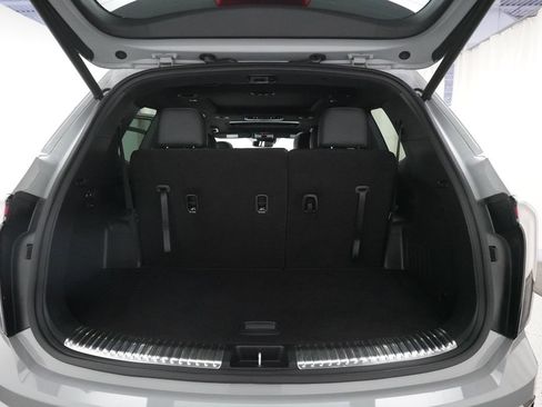 Used 2023 Kia Telluride SX X-Line AWD/4WD image 10