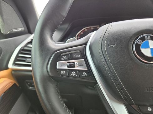 Used 2019 BMW X5 xDrive40i w/ Executive Package image 18