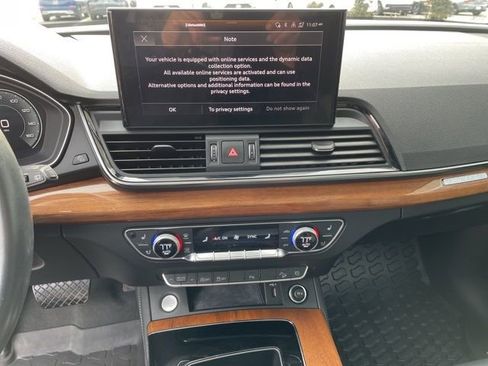 Used 2023 Audi Q5 2.0T Premium Plus w/ Premium Plus Package AWD/4WD image 24