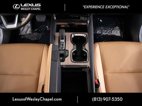 Used 2025 Lexus RX 350 Premium FWD image 18