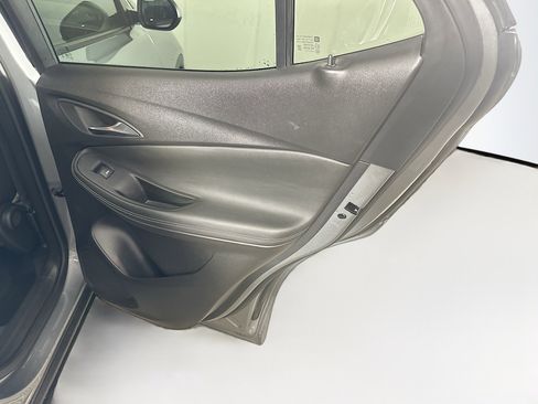 Used 2025 Buick Encore GX Preferred image 28