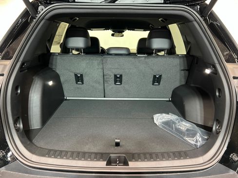 New 2026 Chevrolet Equinox RS w/ Convenience Package III image 23