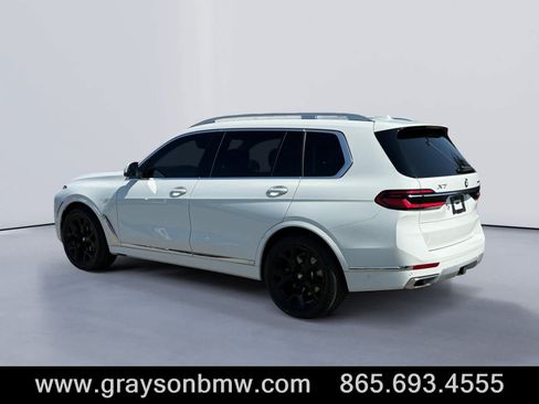 Used 2024 BMW X7 xDrive40i AWD/4WD image 5