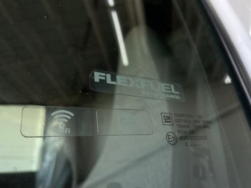 Used 2018 Chevrolet Express 2500 Extended w/ Communications Package image 15