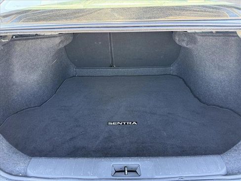 Used 2023 Nissan Sentra SV image 7