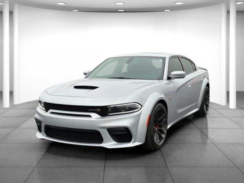 Used 2022 Dodge Charger Scat Pack image 3