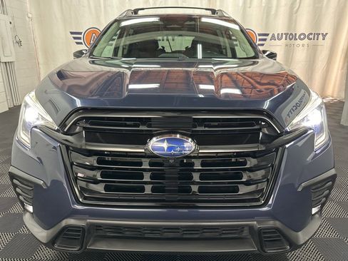 Used 2023 Subaru Ascent Onyx Edition Limited image 3