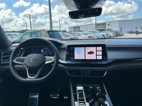 New 2026 Volkswagen Atlas Cross Sport SEL R-Line image 48