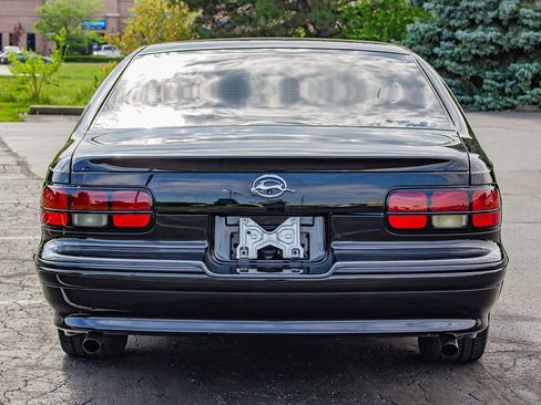 Used 1996 Chevrolet Impala SS RWD image 8